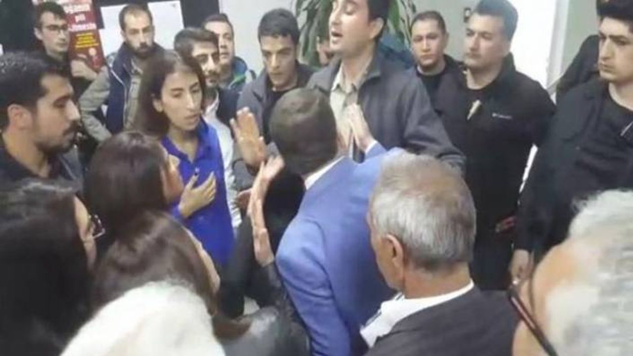HDP Bağlar Belediyesi’nde ilk toplantıyı terk etti