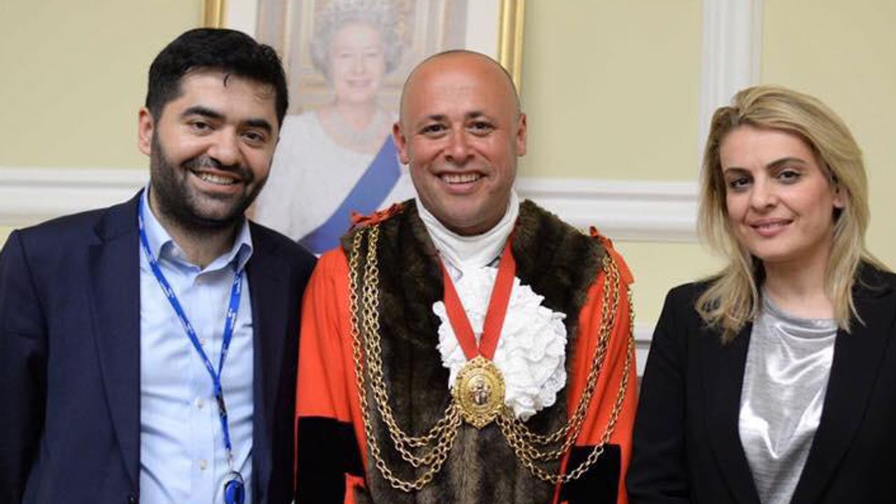 Londra Merkez’de Lambeth Belediye Başkanlığı’na İbrahim Doğuş seçildi