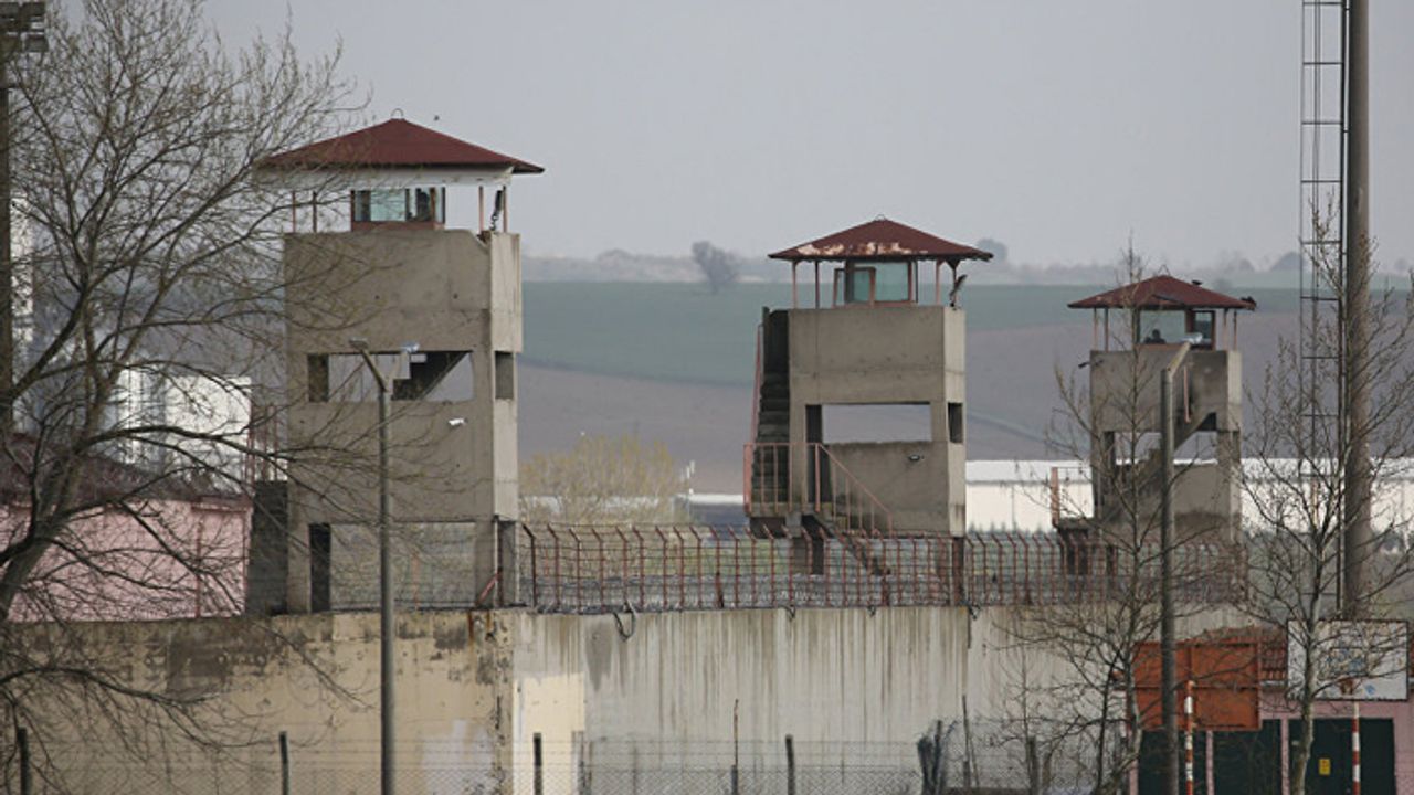 İHD'den Mardin Cezaevi Raporu: 6 tutukluda kanlı dışkı mevcut