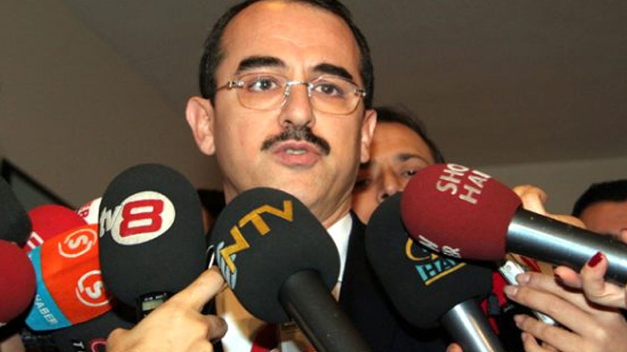 Ali Babacan'dan sonra Sadullah Ergin de AKP'den istifa etti