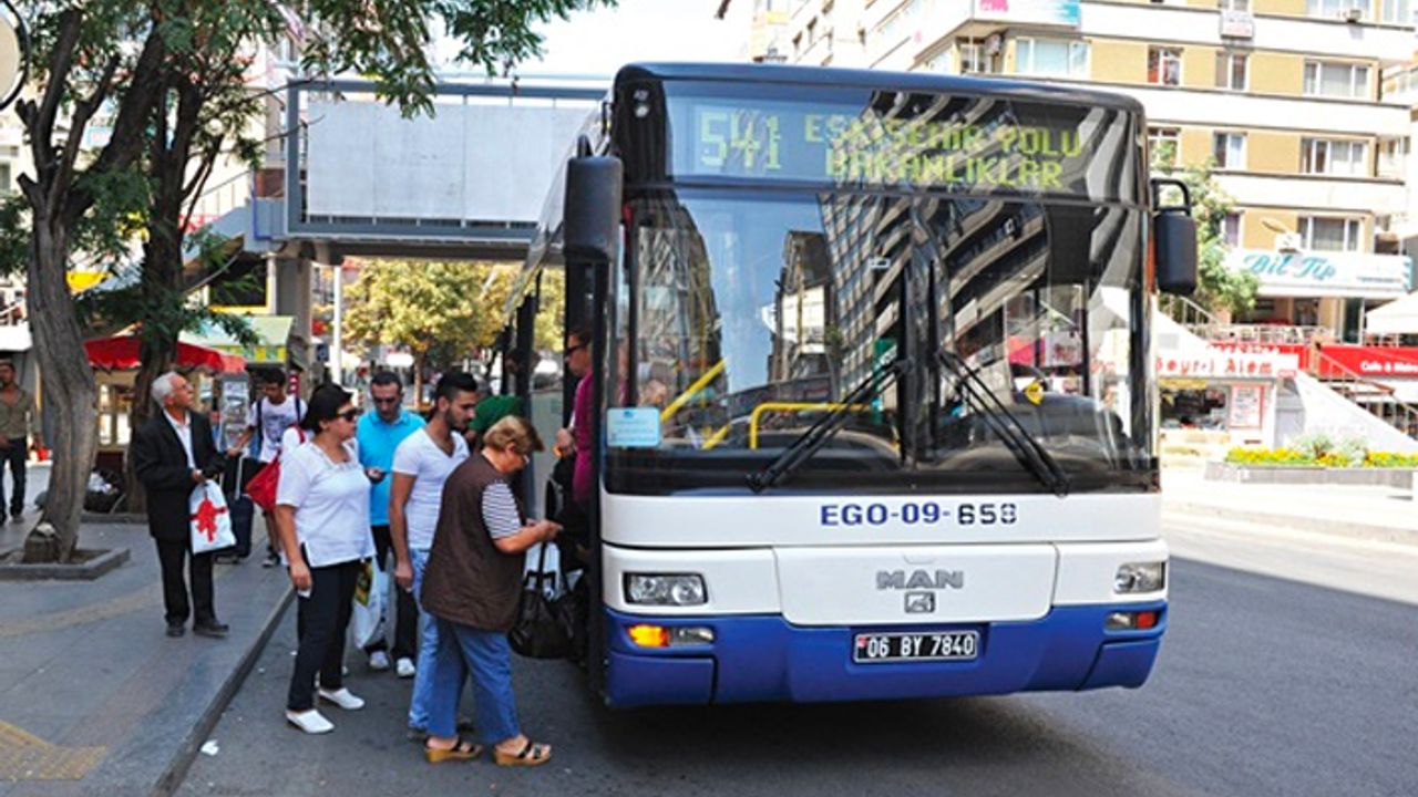Ankara’da toplu taşıma ücretlerine zam: Öğrenci tarifesinde değişiklik yok