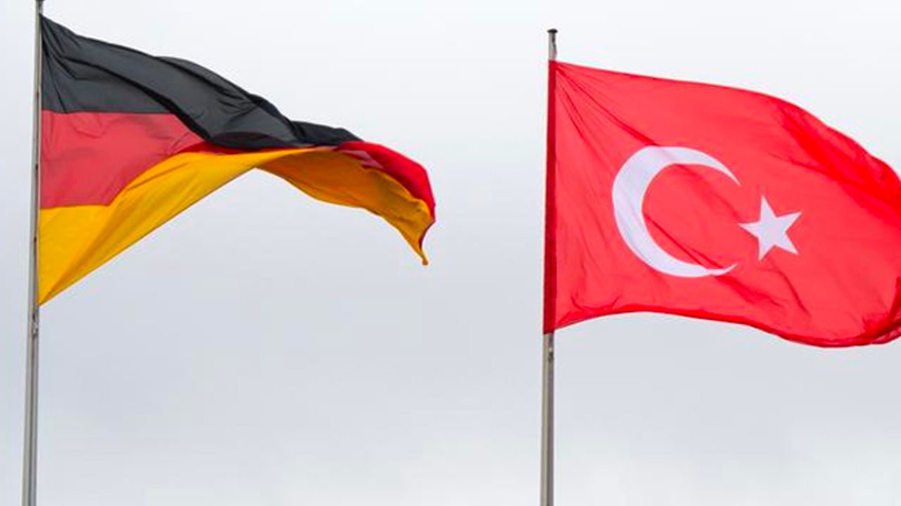 Almanya'dan Türkiye'ye operasyon eleştirisi:  Sonuçları vahim olur