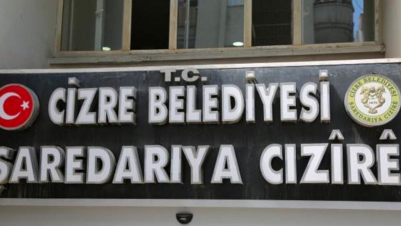 Kayyım bu defa da Cizre Belediyesi hizmet binasını ihale usulüyle satılığa çıkardı