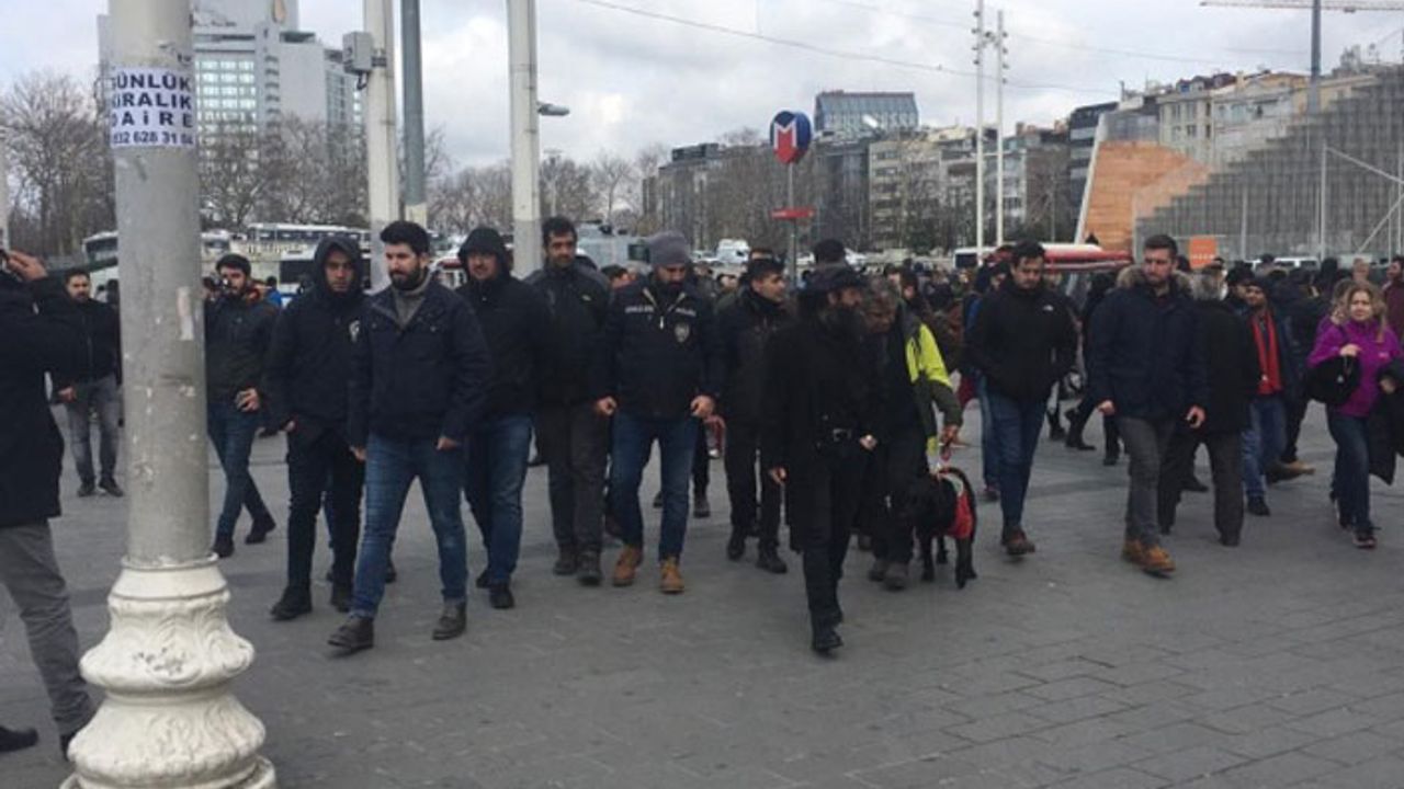 İBB Kavuşma Durağı'ndaki 'Ya Kanal Ya İstanbul' etkinliğine polis engeli