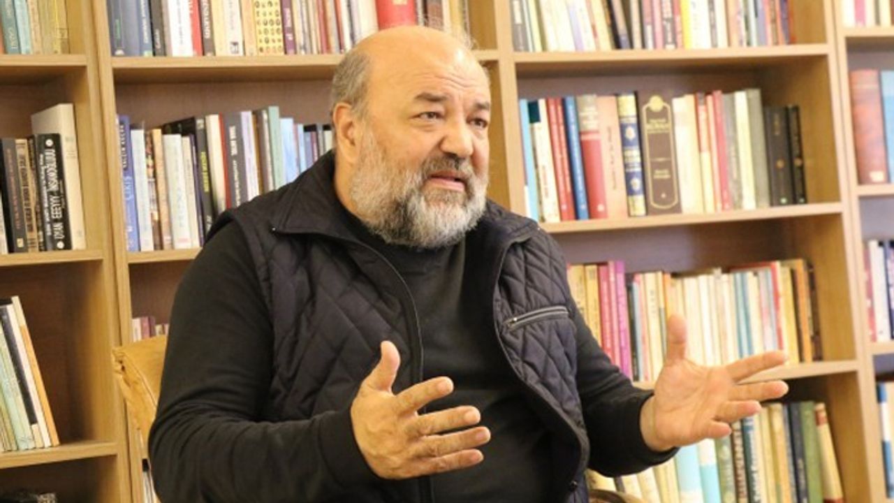 İhsan Eliaçık: Diyanet devletin icraatlarını meşrulaştırıyor