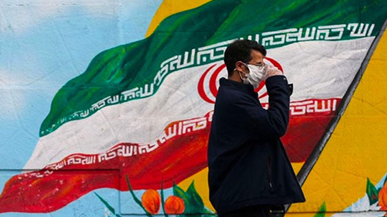 "IMF'nin İran'a koronavirüsle mücadele için vereceği krediye ABD'nin karşı çıkması insanlık suçudur"