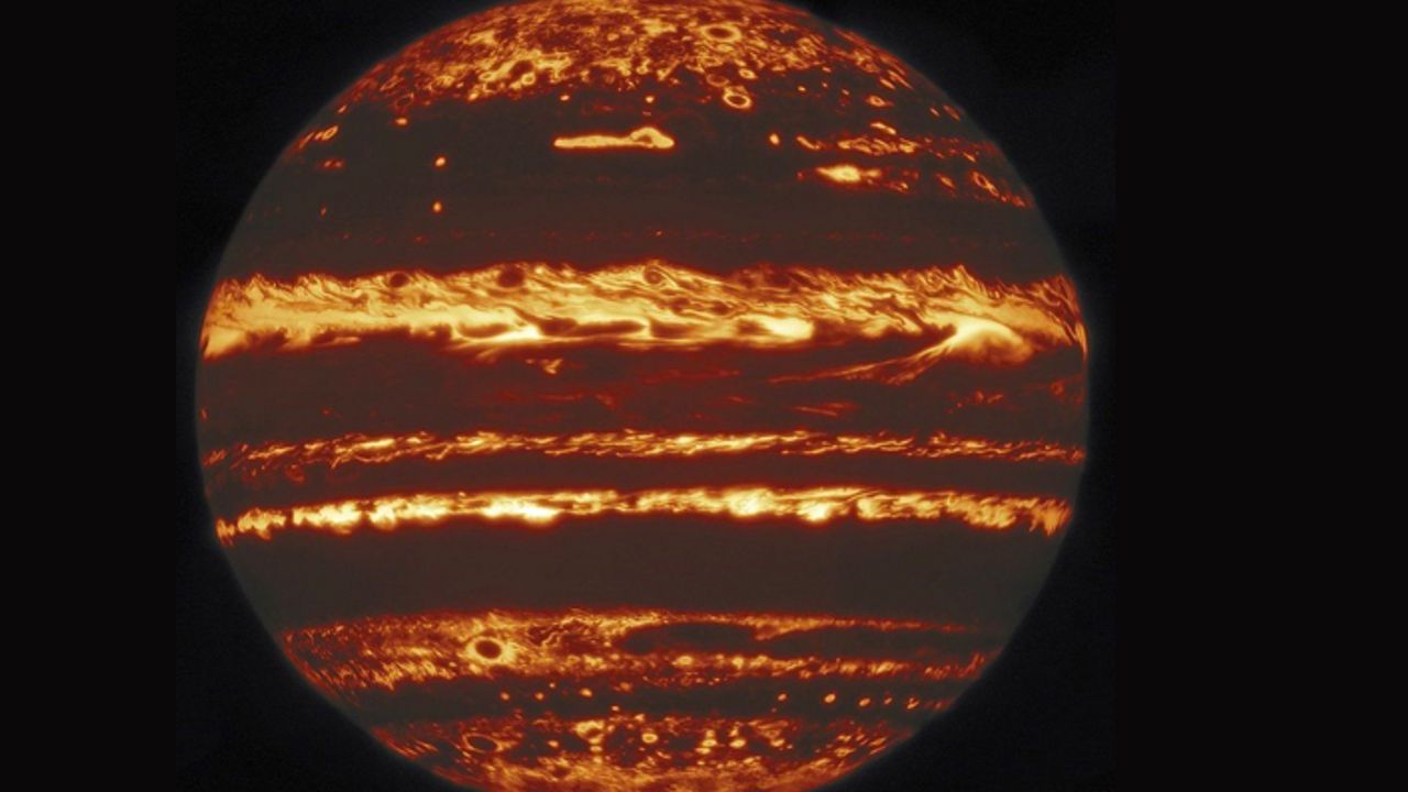Jüpiter'in kızılötesi fotoğrafı çekildi