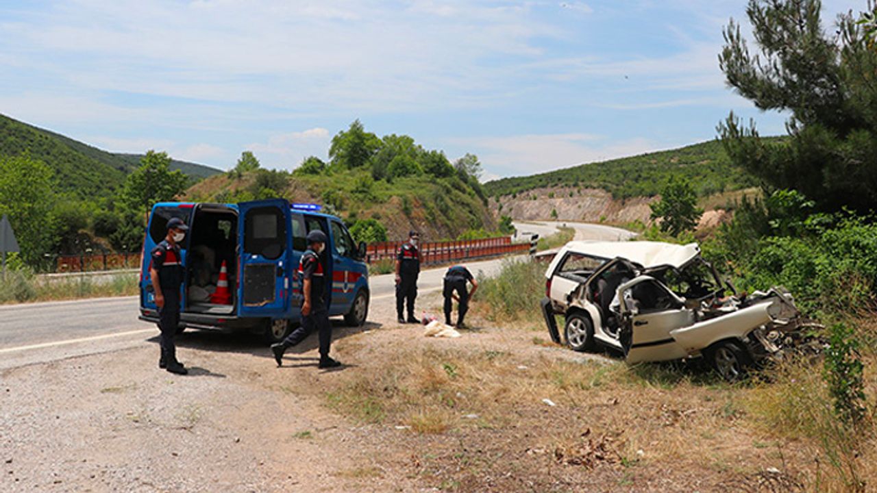 Balıkesir'de kaza: Aynı aileden 6 kişi öldü