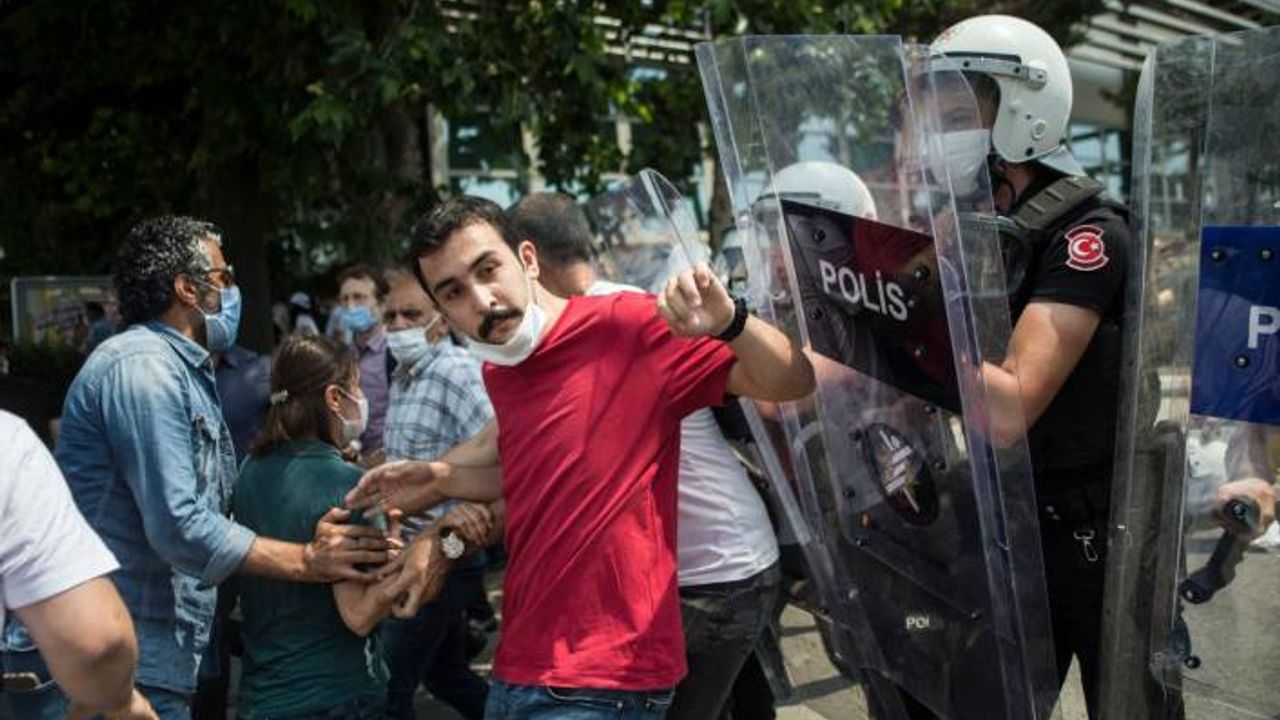 HDP yürüyüşünde 11 kişi gözaltına alındı