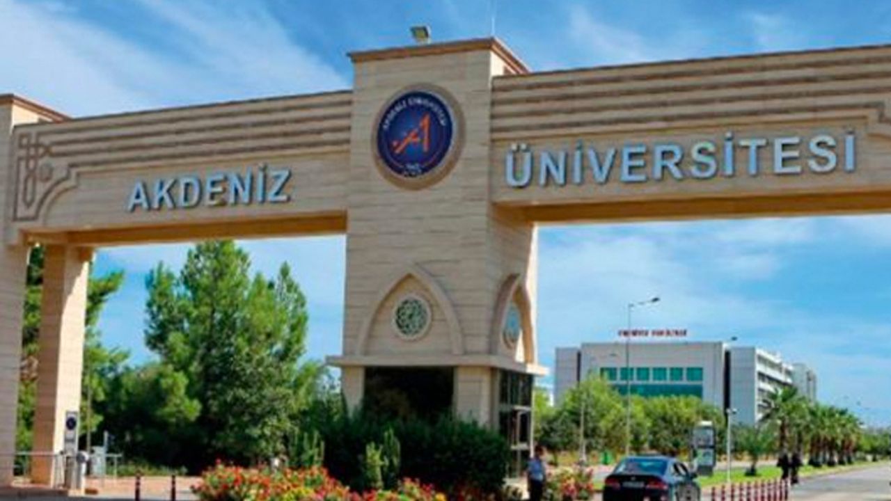Akdeniz Üniversitesi: İki öğretim üyesi, iki asistan hekim ve bir personel koronaya yakalandı