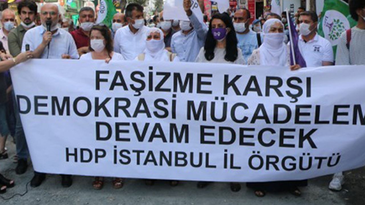 HDP Bakırköy ilçe binasına yapılan saldırı protesto edildi
