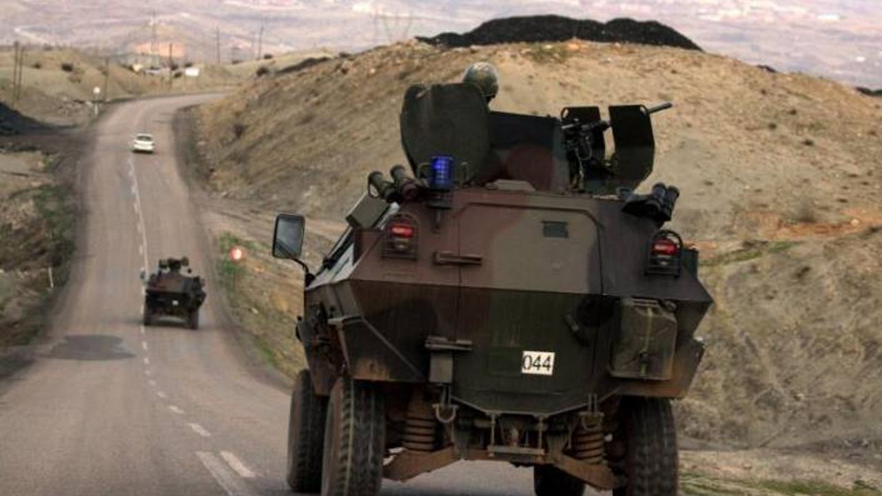 Ağrı'da çatışma: 2 asker hayatını kaybetti