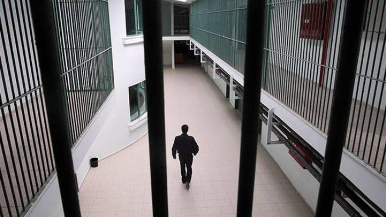 Cezaevinde hak ihlali iddiasına 'FETÖ mahkumları' suçlaması