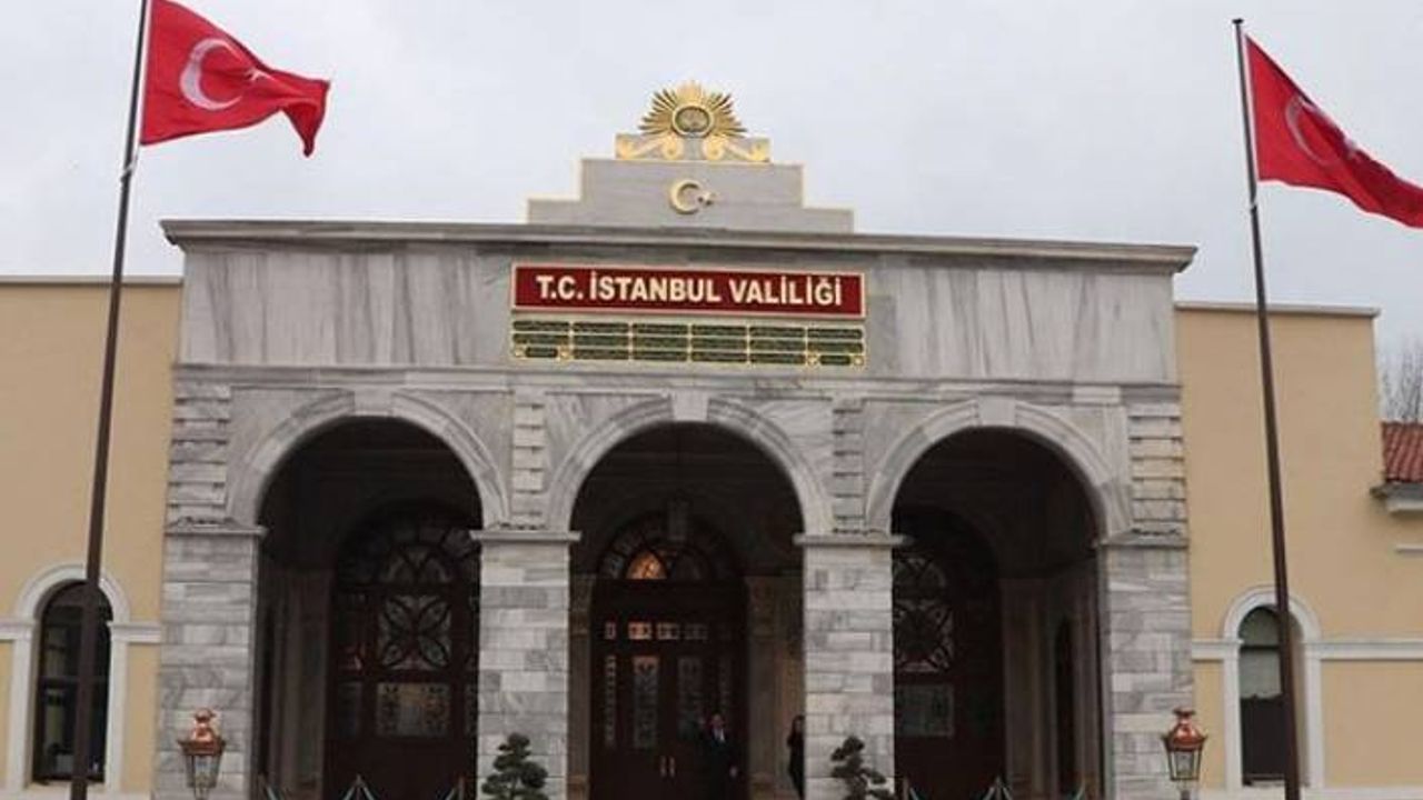 İstanbul Valiliği, kendi belirlediği alanlar dışındaki gösteri ve yürüyüşleri yasakladı