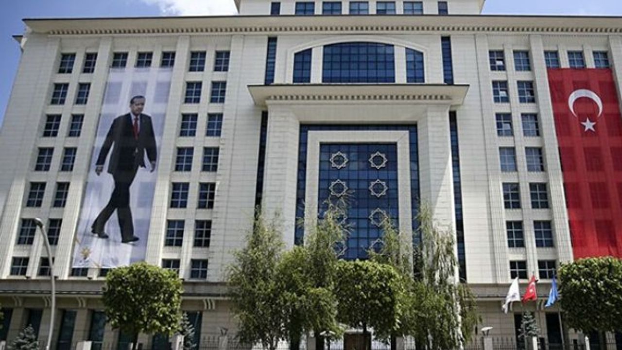 'AKP Genel Merkezi’nden kabineye transferler olabilir' iddiası