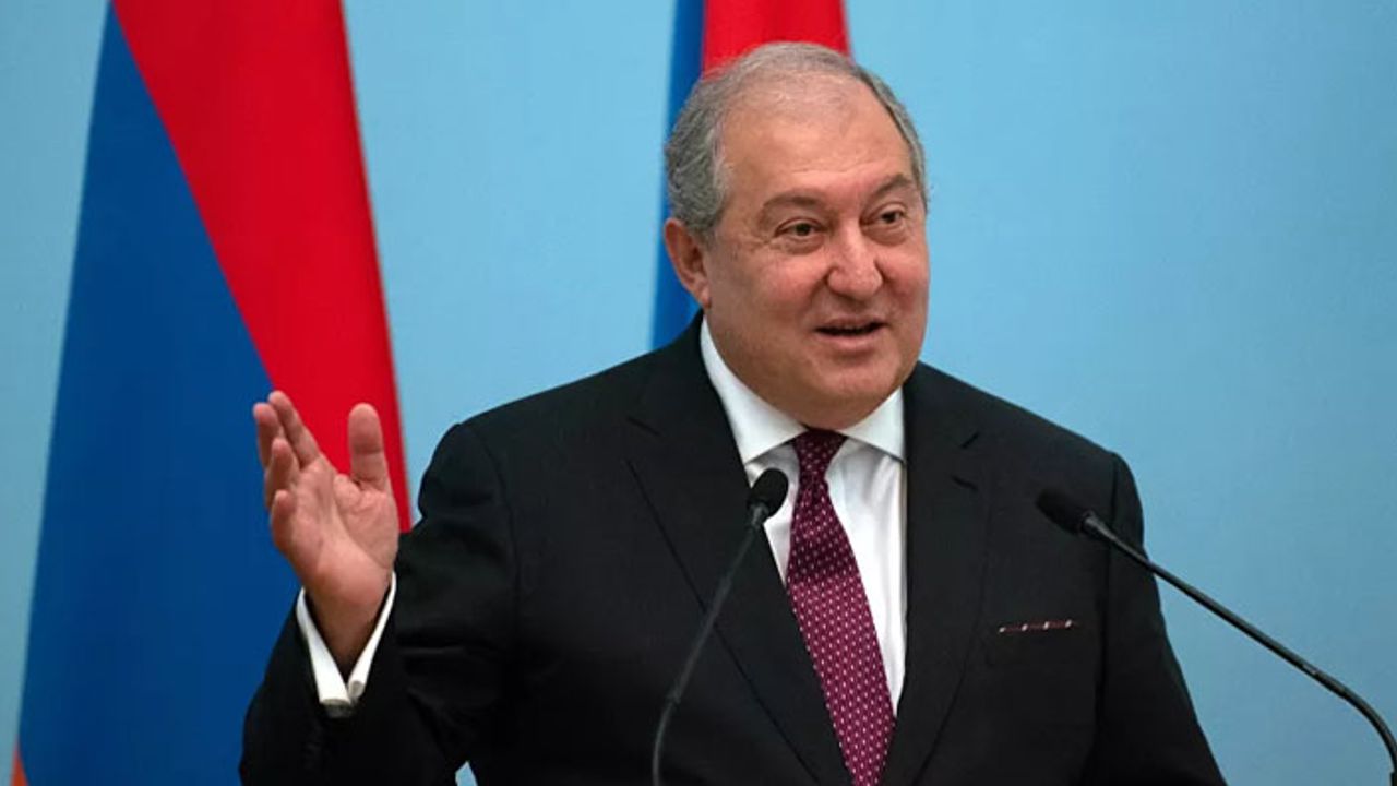 Ermenistan’da Cumhurbaşkanı, hükümetin yeni genelkurmay başkanı atamasını reddetti