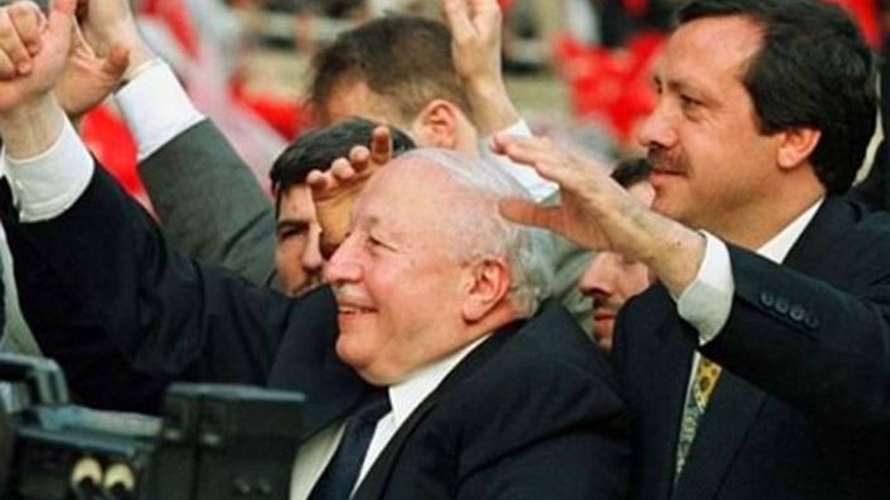 Uğuroğlu'dan Selvi'ye: Erdoğan'ın ‘siyasi ikiyüzlülük ve ihanet’ ettiğini unuttun mu?