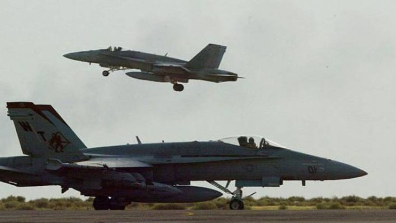 ABD uçakları Irak ve Suriye'de hava saldırıları düzenledi