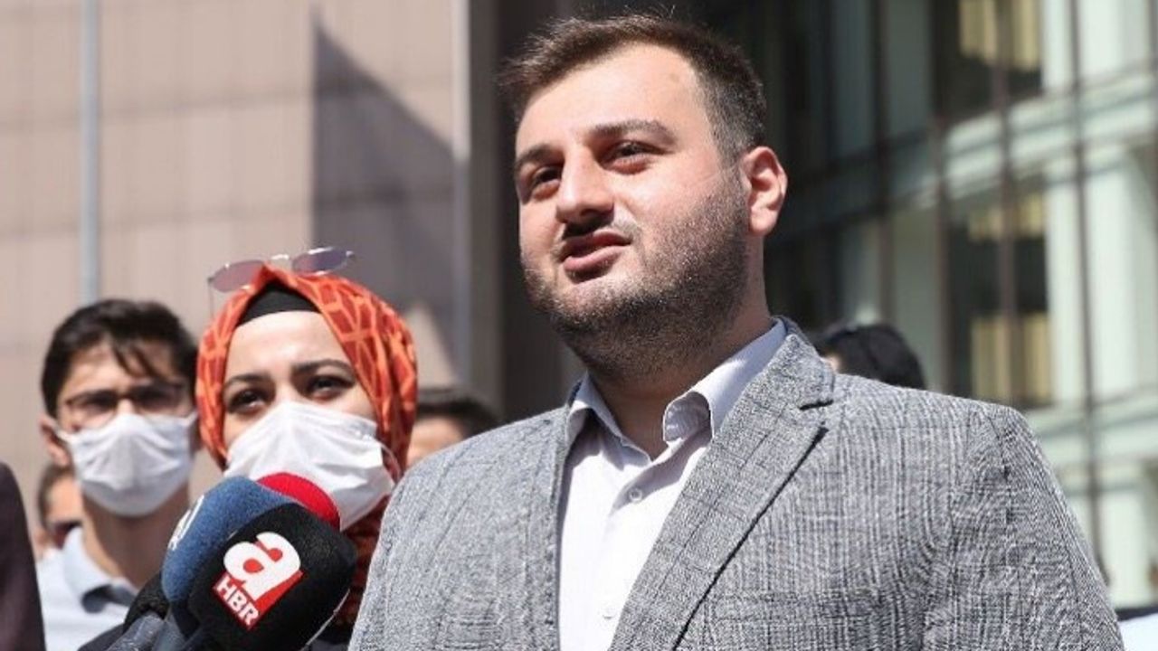 İsrafa karşı İBB’yi protesto eden AKP'li başkana, belediye lüks araç tahsis etmiş