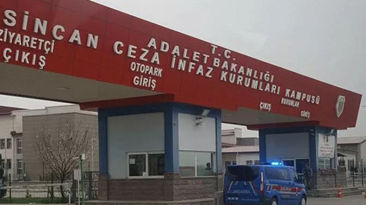 Kobani duruşması: Üst aramasında tacize maruz kaldık