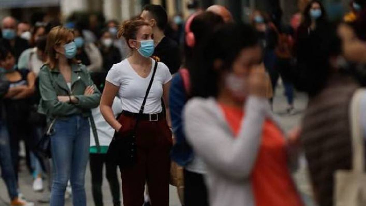 Bilim Kurulu üyesi Prof. Necmi İlhan: 4'üncü dalga, 'aşısızlar pandemisi' olabilir
