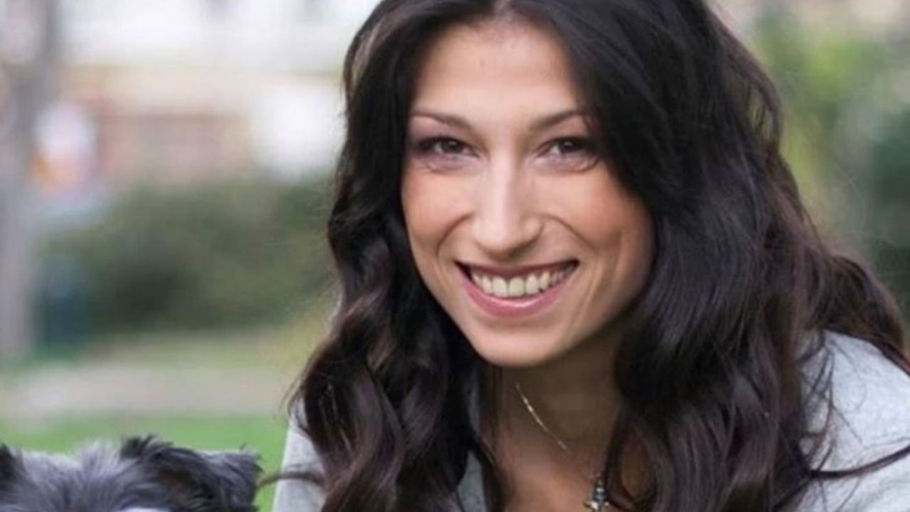 90’lı yıllara damga vuran isim evinde ölü bulundu