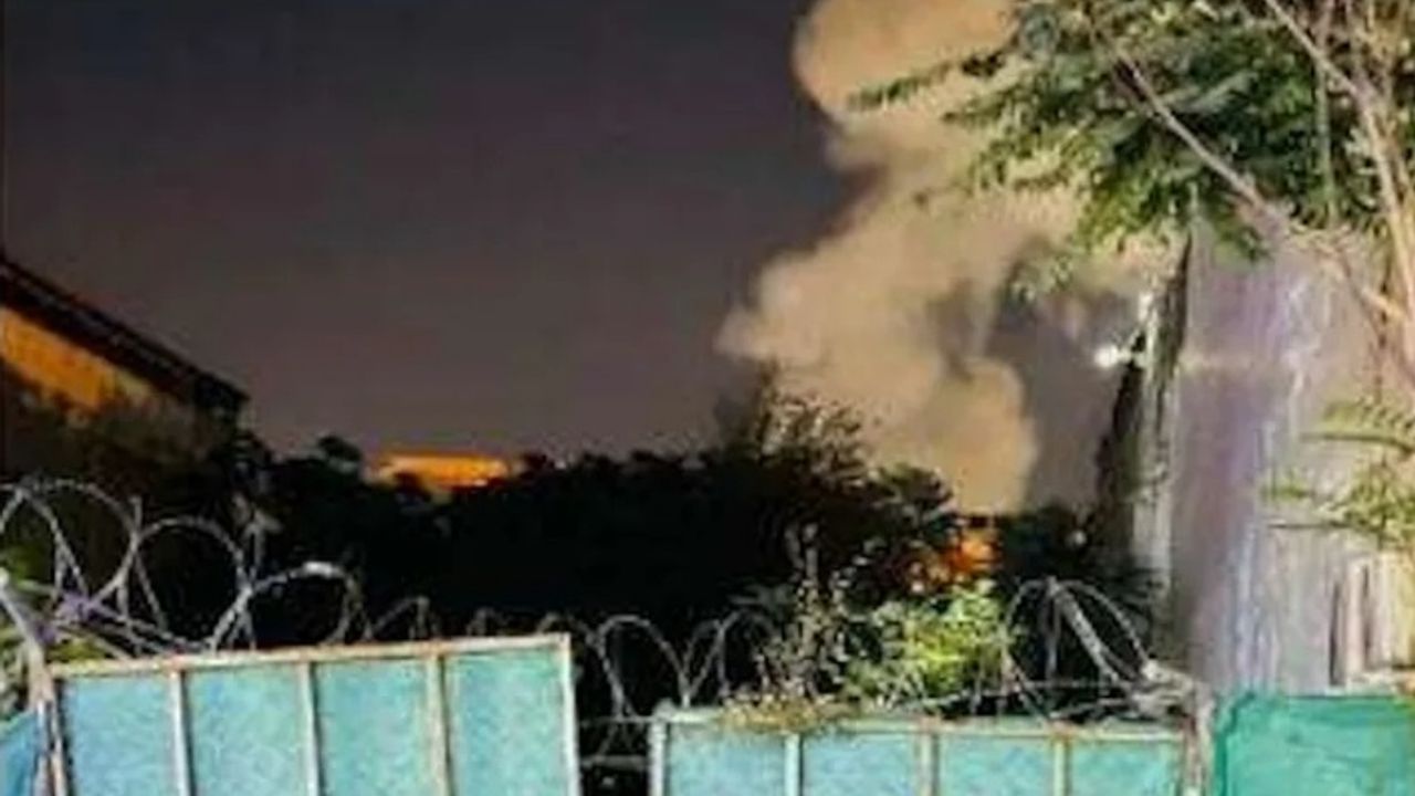 Afganistan Savunma Bakanı'nın evine bombalı saldırı