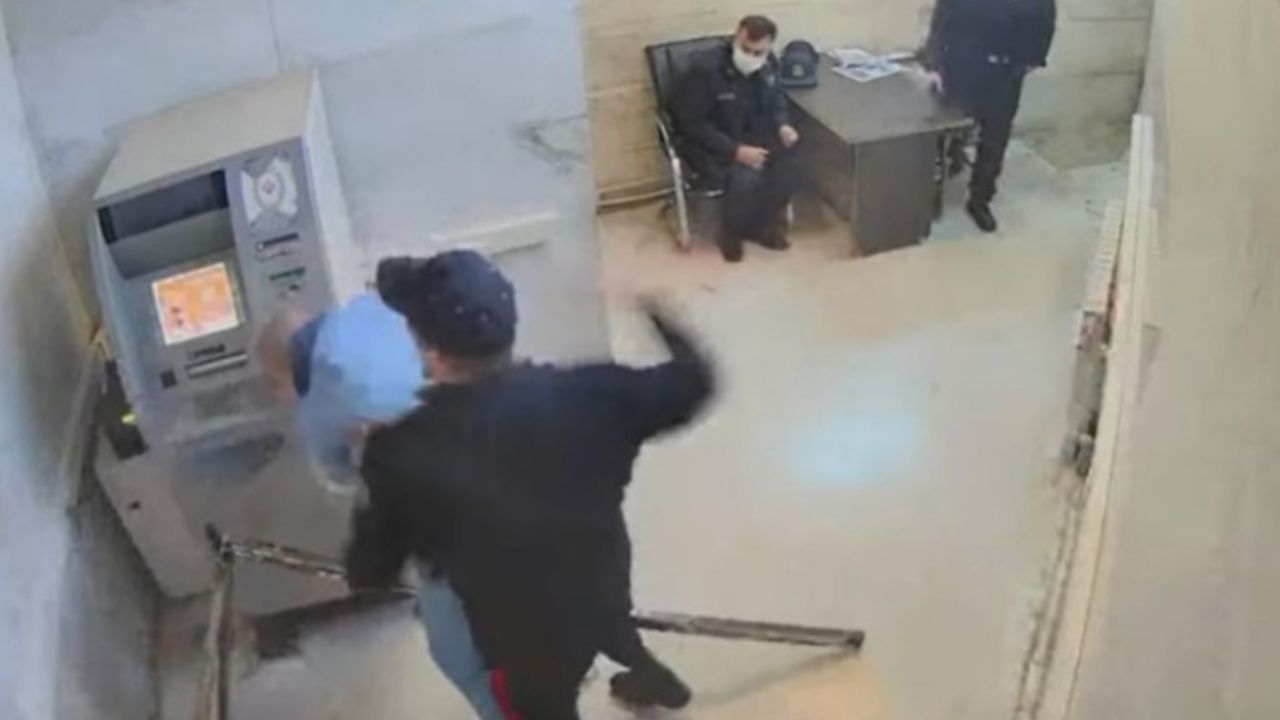 İran'da cezaevleri müdürü, sızdırılan işkence görüntüleri sonrasında özür diledi