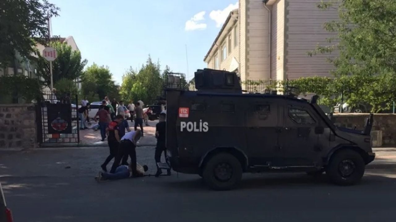 Diyarbakır'da kavga: 6 yaralı