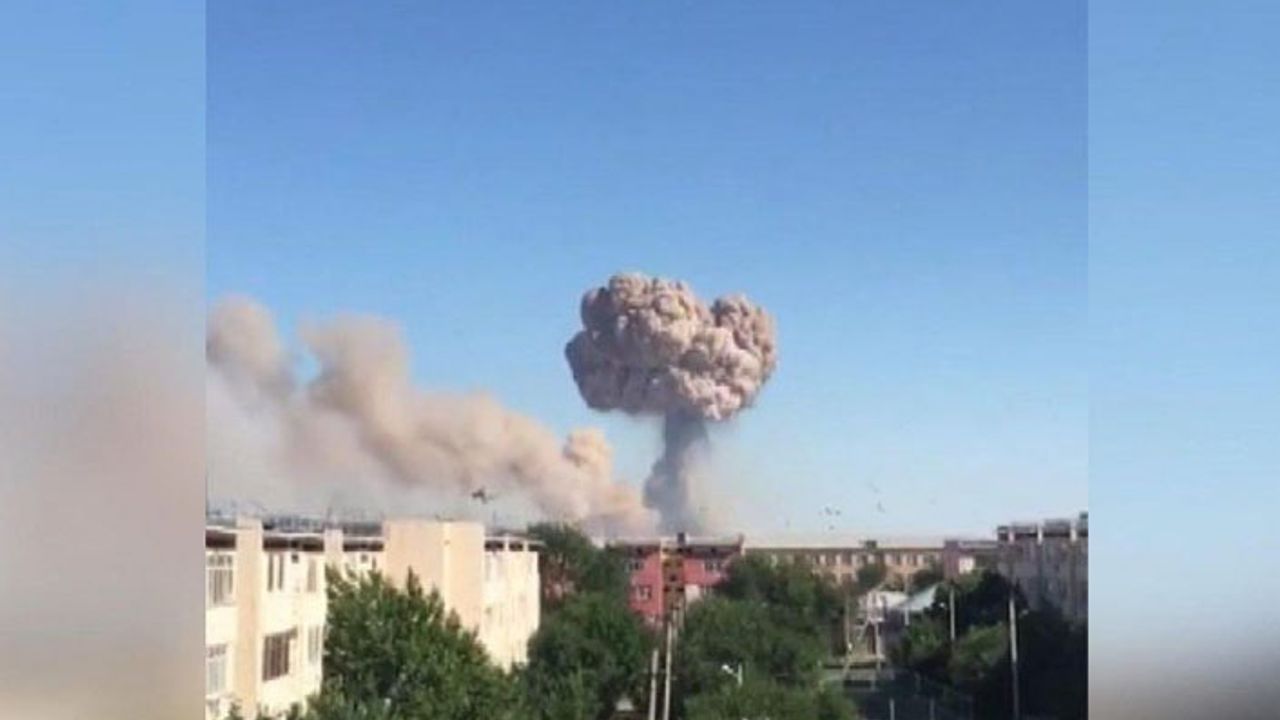 Kazakistan'da silah deposunda patlama: 9 kişi hayatını kaybetti