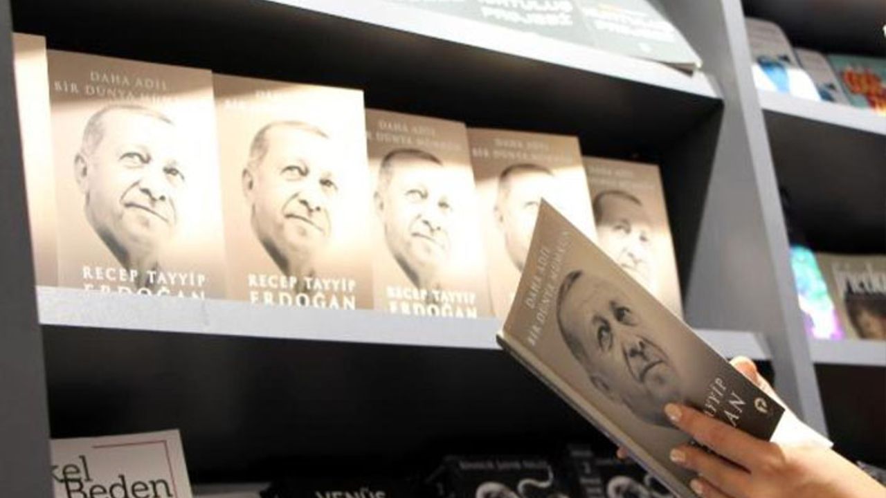 "Aşı olana Erdoğan kitabı hediye" kampanyası başlatıldı