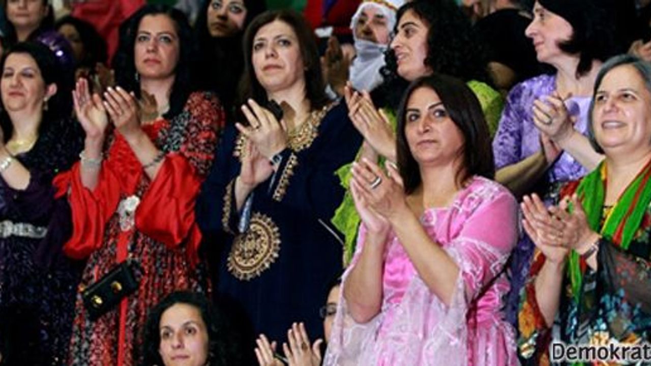 37 kadın başkandan 23'ü BDP'li