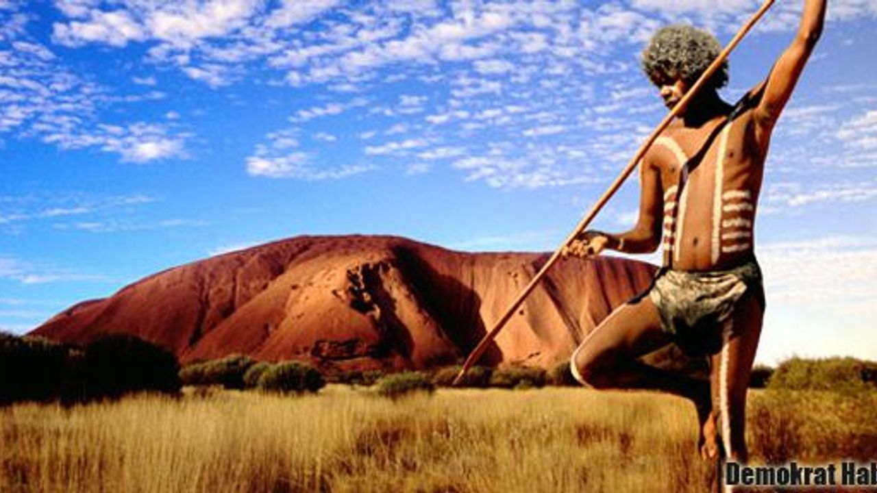 Avustralya Aborijinleri 'yerli halk' olarak tanıdı