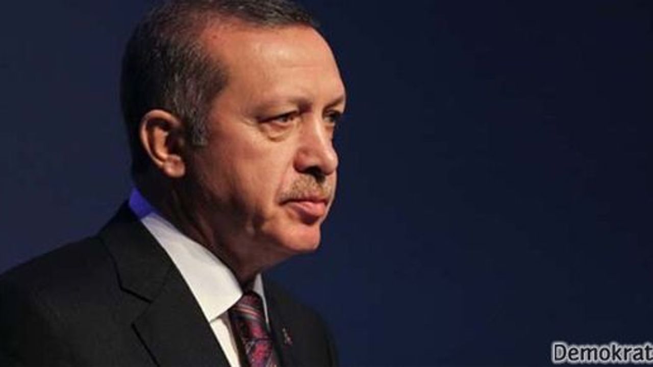  Bakan Çavuşoğlu: Başbakan kendini güvende hissetmiyor