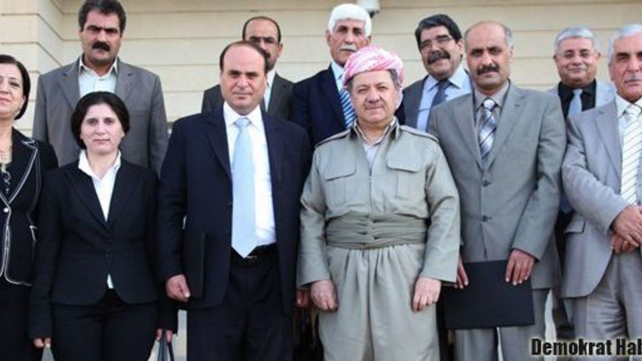Barzani Suriye Kürtlerini birleştirdi!
