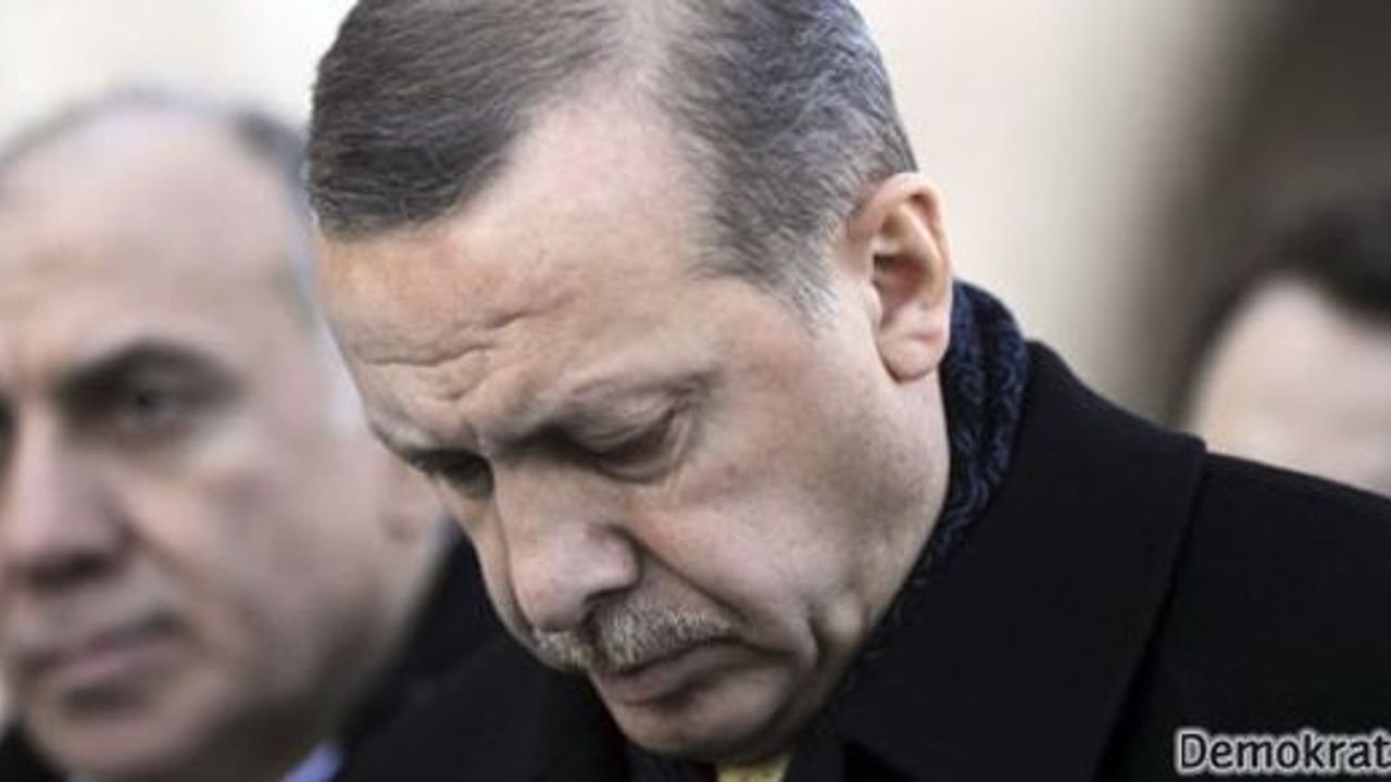 Batı basını: Erdoğan ayakta kalmaya çalışıyor