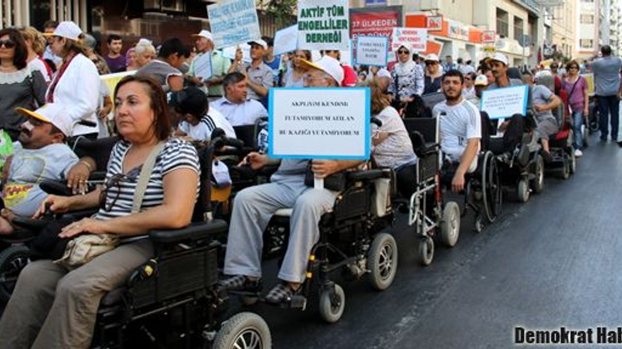 Engelliler ‘Evde Hapis Yasası'na karşı çıktı