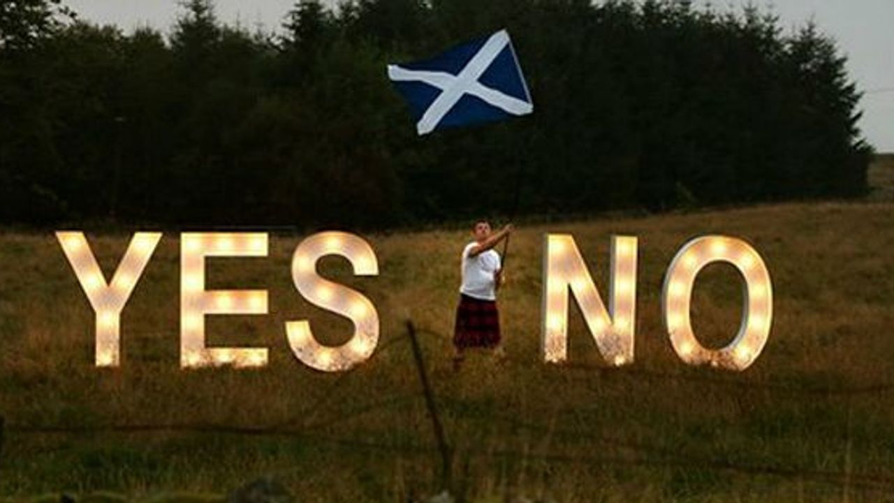 İskoçya bağımsızlık referandumu için sandık başına gitti