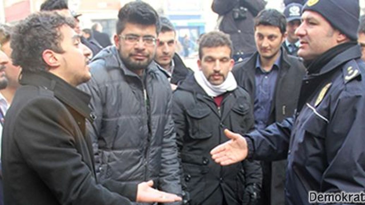 Kayseri'de HDP'ye yer kiralayan bina sahibi dövüldü