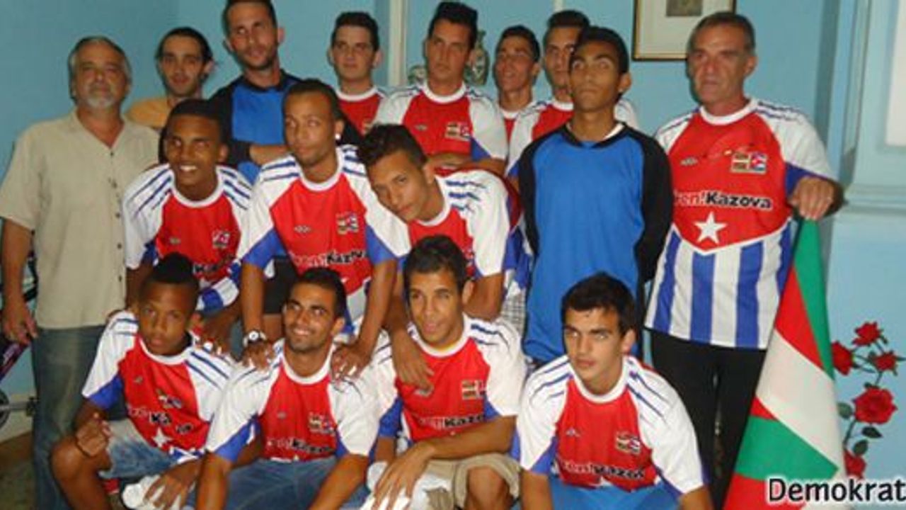 Kazova formaları Kübalı sporculara yaradı