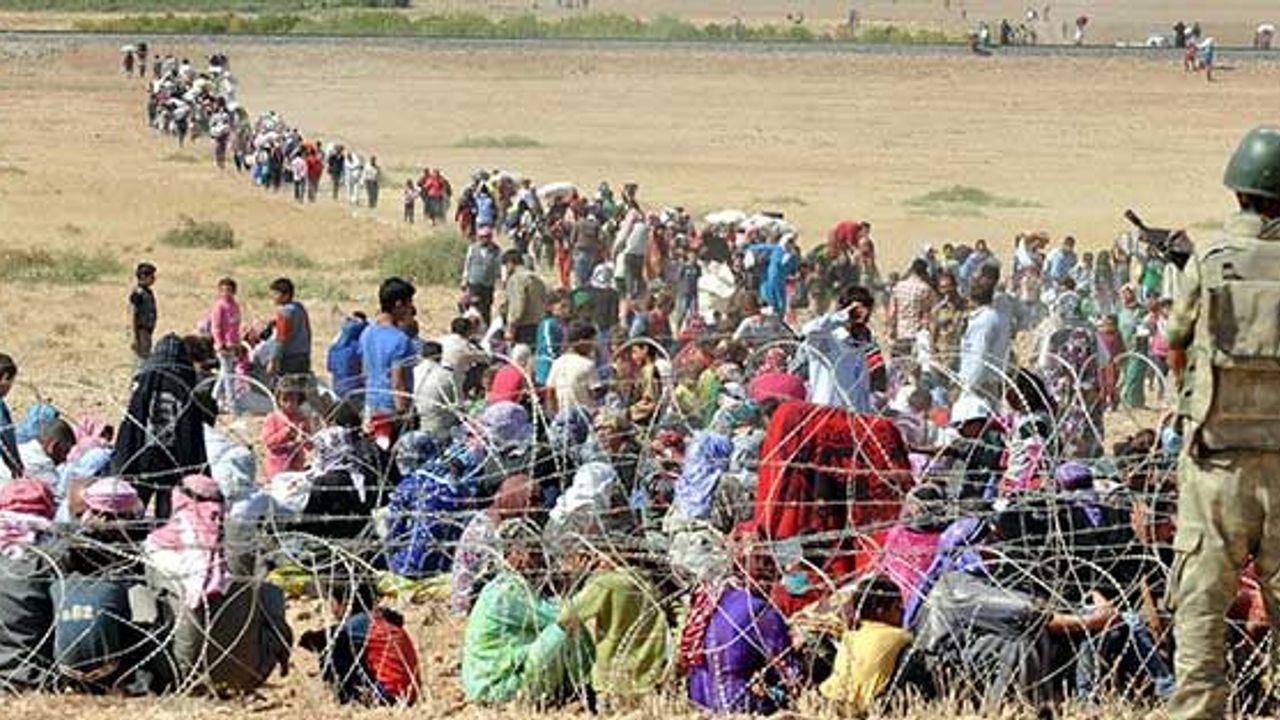 'Türkiye'ye geçen Suriyeli Kürtlerin sayısının 60 bini geçti'