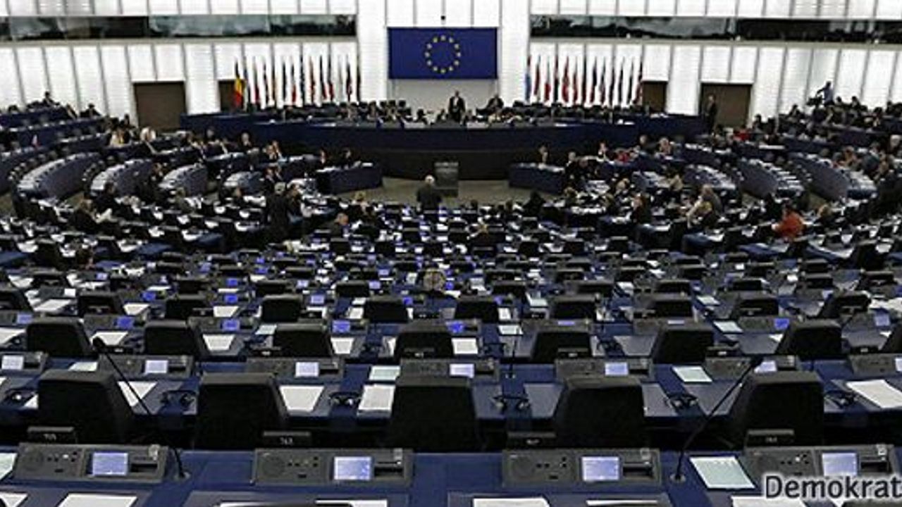 Yolsuzluk iddiaları Avrupa Parlamentosu'nda