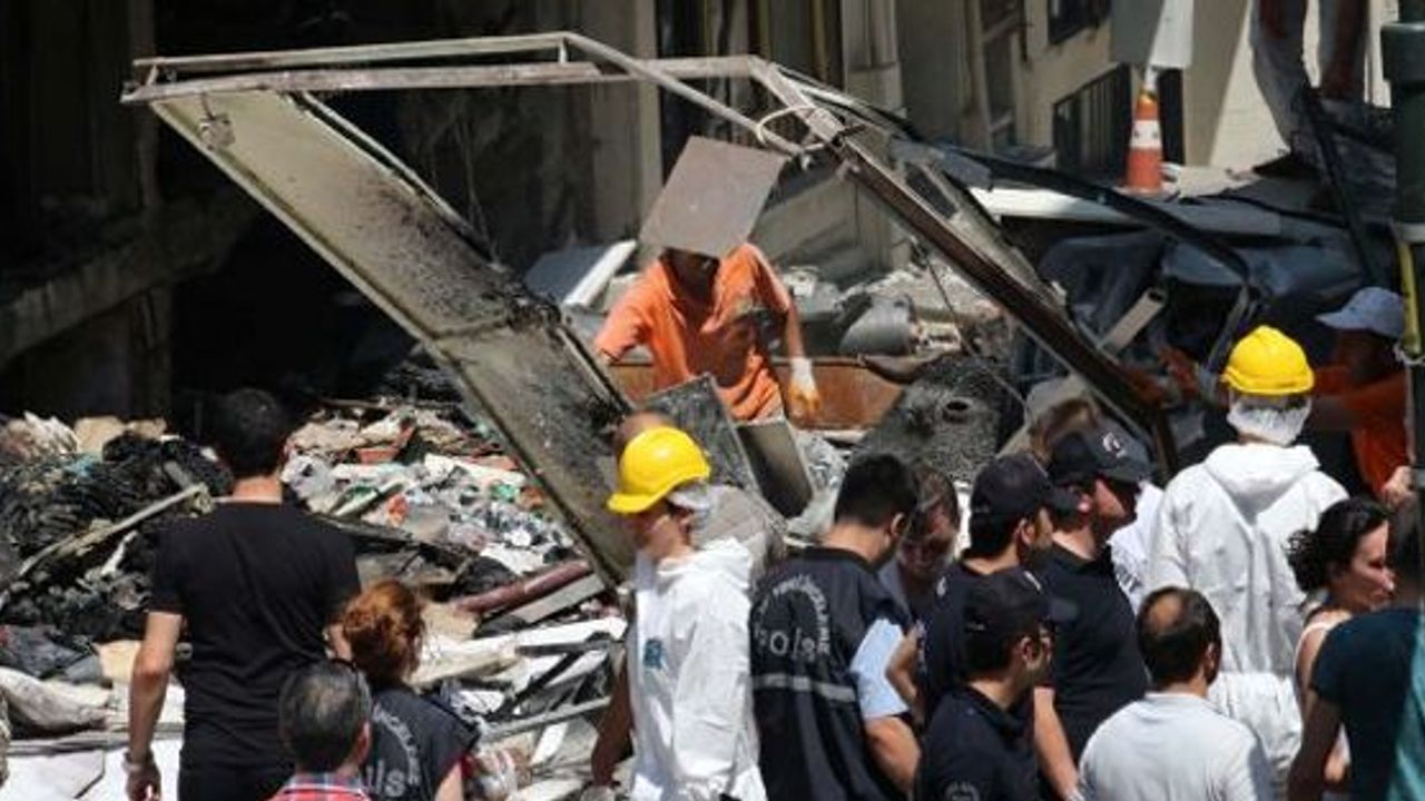 Zeytinburnu'ndaki patlamada ölü sayısı 3'e yükseldi