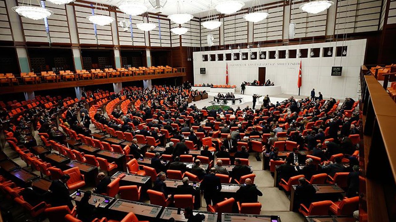 Kulis: İki gündür iktidar partisinin milletvekillerinin telefonları susmuyor, seçmen kızgın ve kırgın
