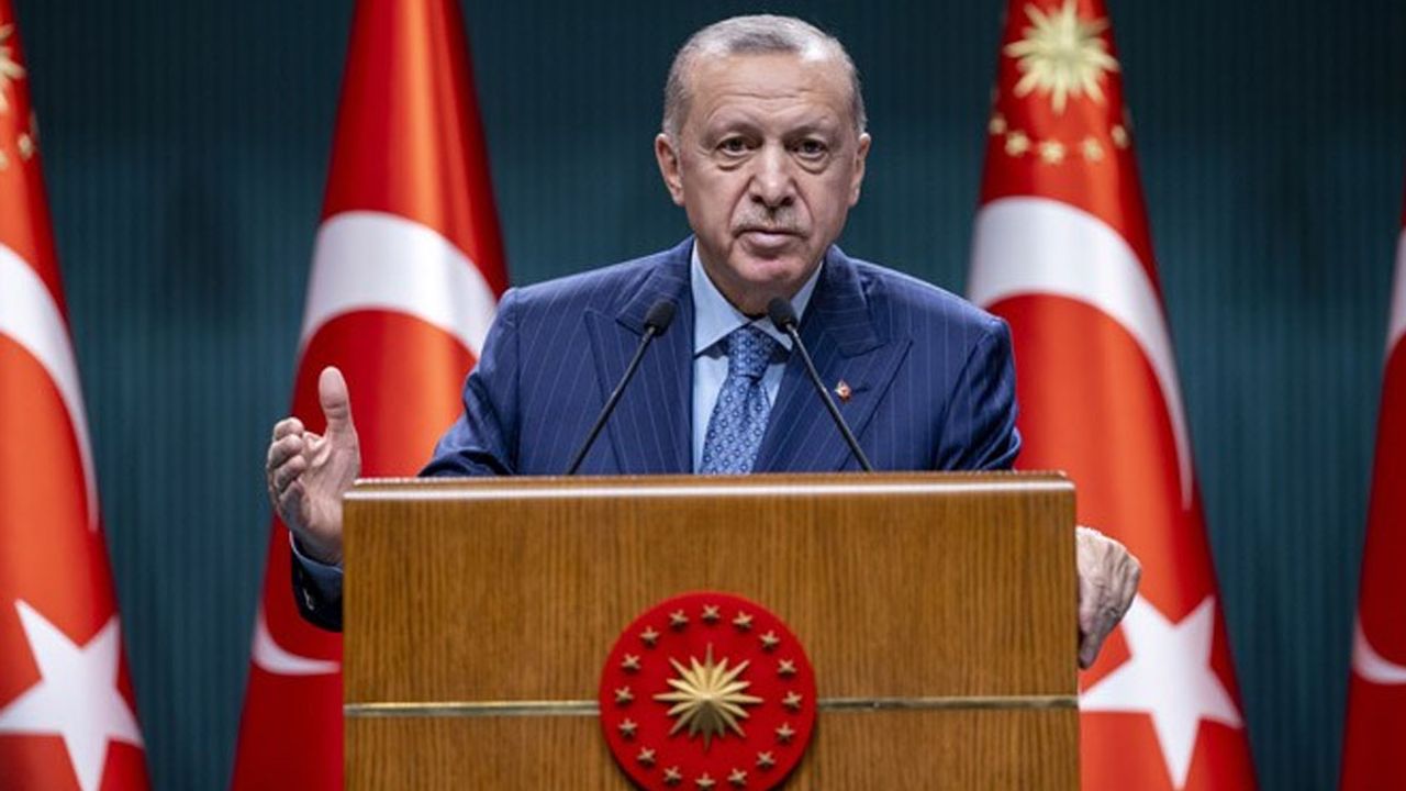 Erdoğan'dan 'krizden kaçtı' yorumlarına yanıt: Kitabımda geri adım atmak yok