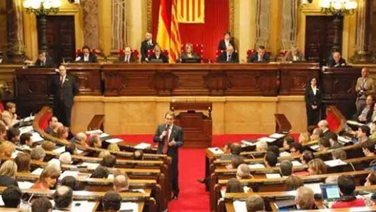 Katalonya Parlamentosu, Kuzey ve Doğu Suriye Özerk Yönetimi’ni tanıdı