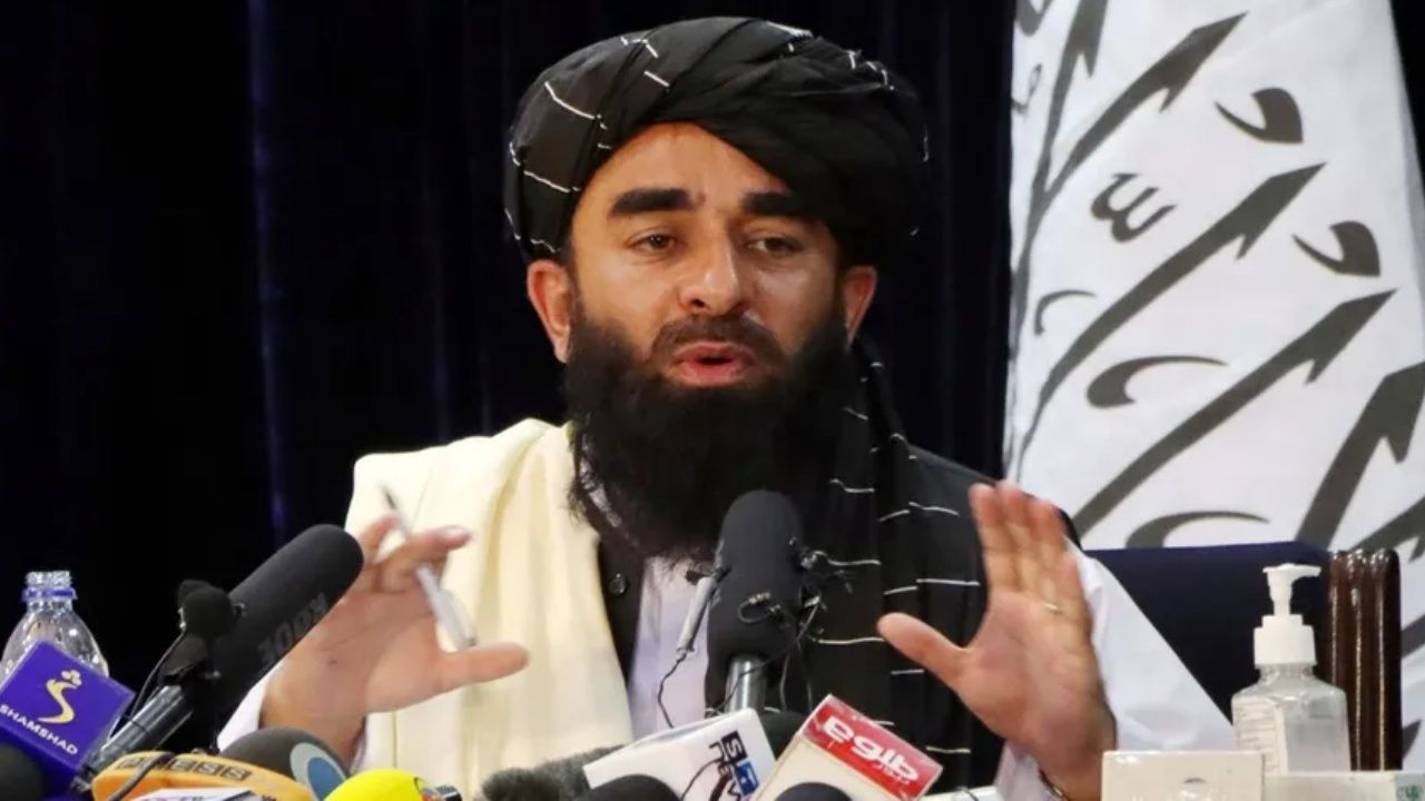 Twitter, Taliban Sözcüsü'nün hesabına kısıtlama getirdi