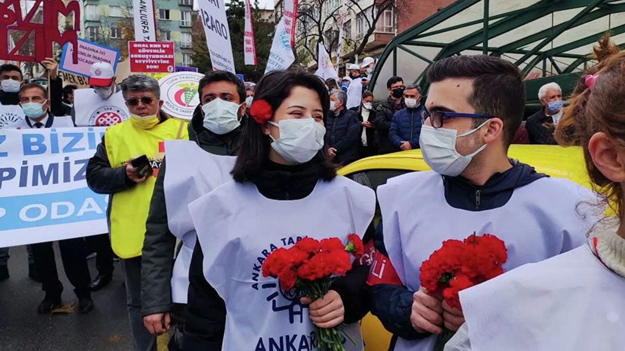 'Beyaz Yürüyüş'e çıkan hekimler Ankara'ya ulaştı: Emek de bizim, söz de bizim