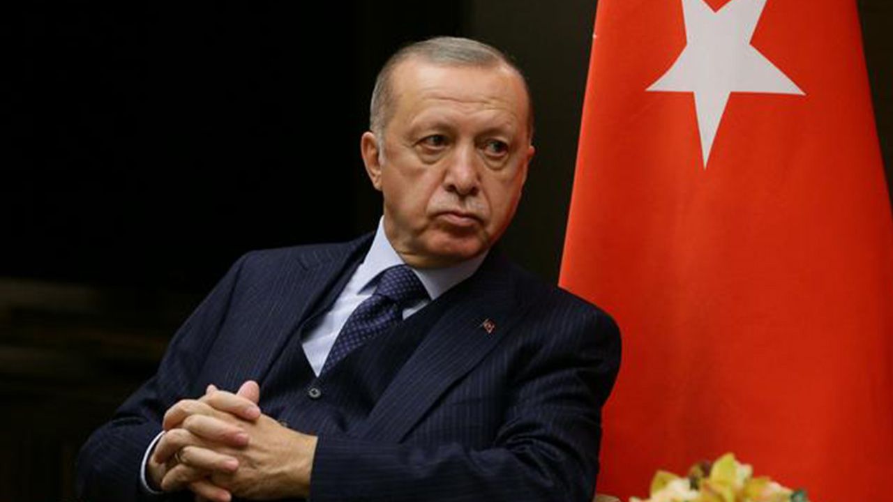 Erdoğan, 'Faizi savunan arkadaşımla beraber olmam, olamam' sözüyle Elvan'ı mı kastetti?
