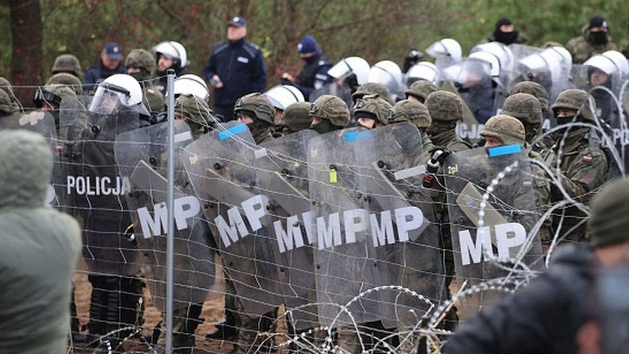 Polonya: Belarus sınırındaki kriz aylarca devam edebilir